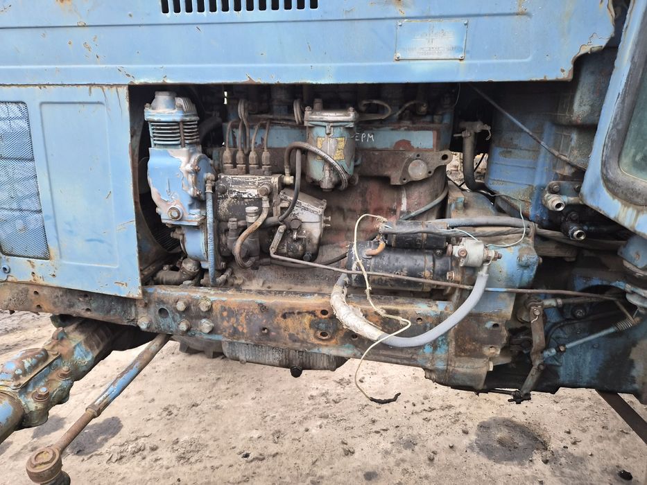 Продам мтз 82 по запчастинах