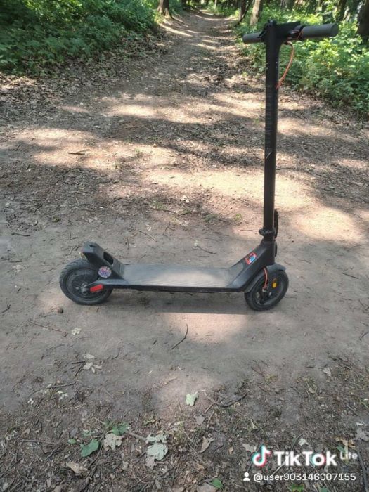 Продам самокат Xiaomi