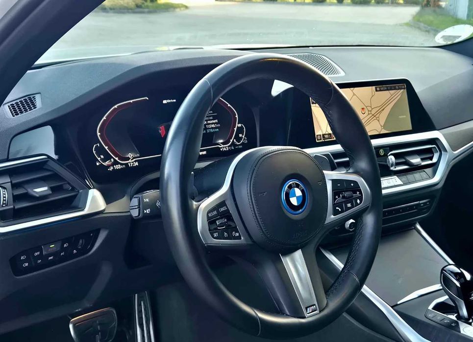 BMW 330е 2020 M-Pack