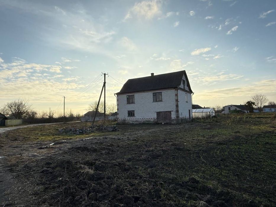 Будинок ( незавершене будівництво)