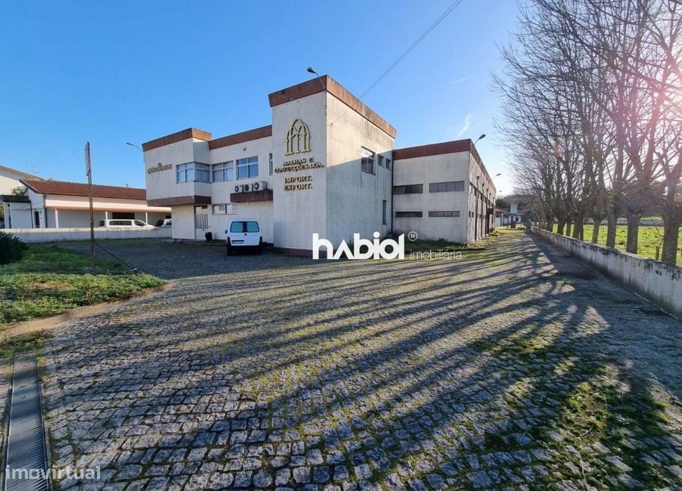 Pavilhão Industrial em Barcelos