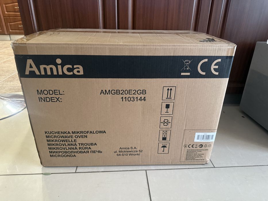 Kuchenka mikrofalowa AMGB20E2GB AMICA do zabudowy