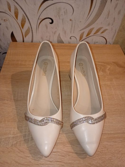 Туфлі жіночі  майже не вдягались