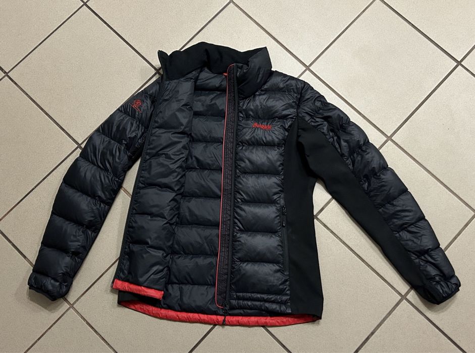 Damska kurtka Puchowa BERGANS OF NORWAY model MYRE Pertex Quantum r. M