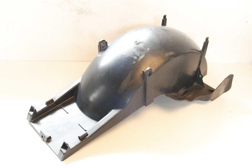 3535 Błotnik nadkole tył wypełnienie 01-05 Honda Goldwing GL 1800