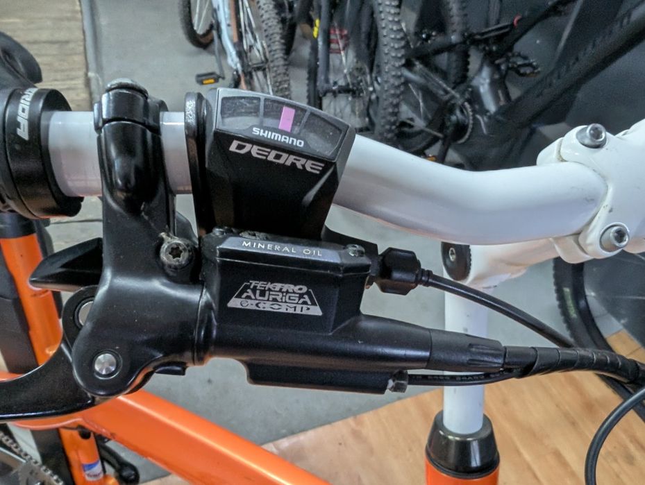 Електро велосипед.Winora Center xp250