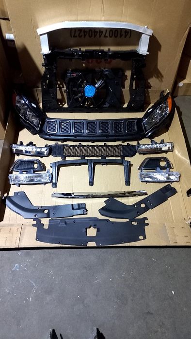 Передняя панель Jeep Compass 2017 Диффузор  джип компас