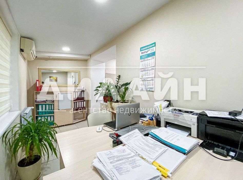 Уютный офис «под ключ» на пр. Соборный 177 (район пр. Металлургов)
