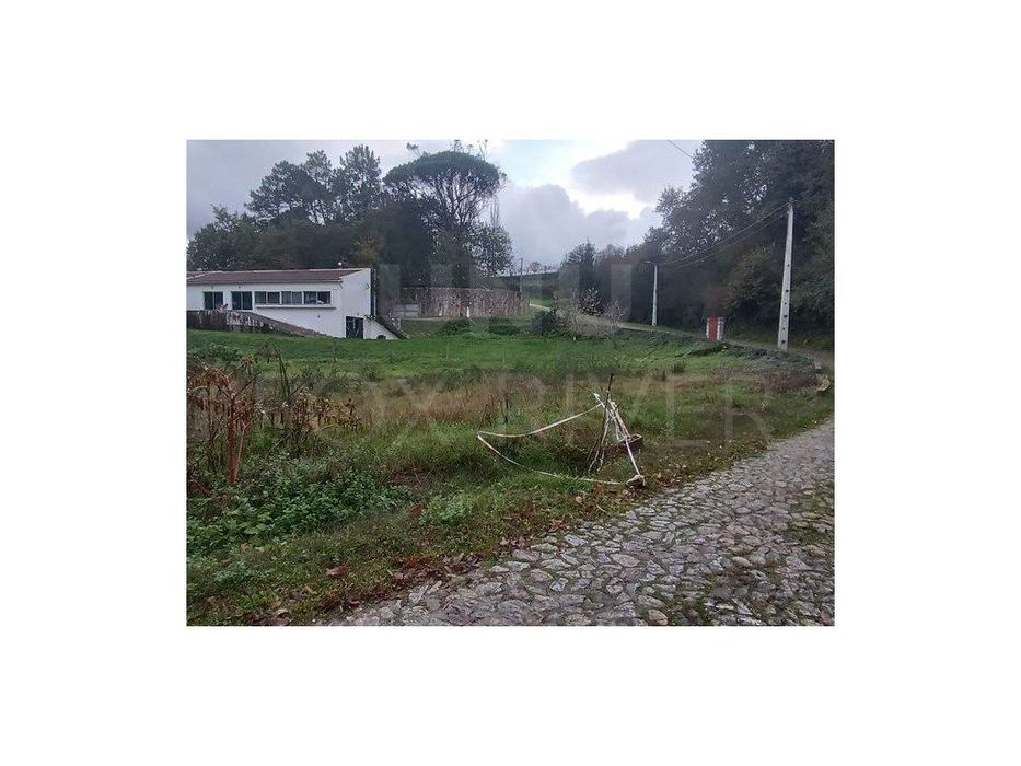Terreno urbanizável São Julião, Valença — São Julião E Silva, Viana do Castelo