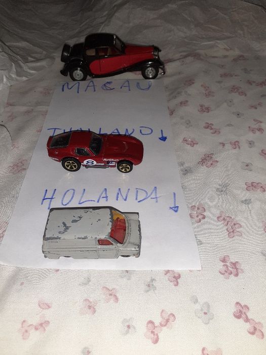 CARROS e motas miniaturas da Dinki, Corgi Toys,Majorette,Matchbox,etc