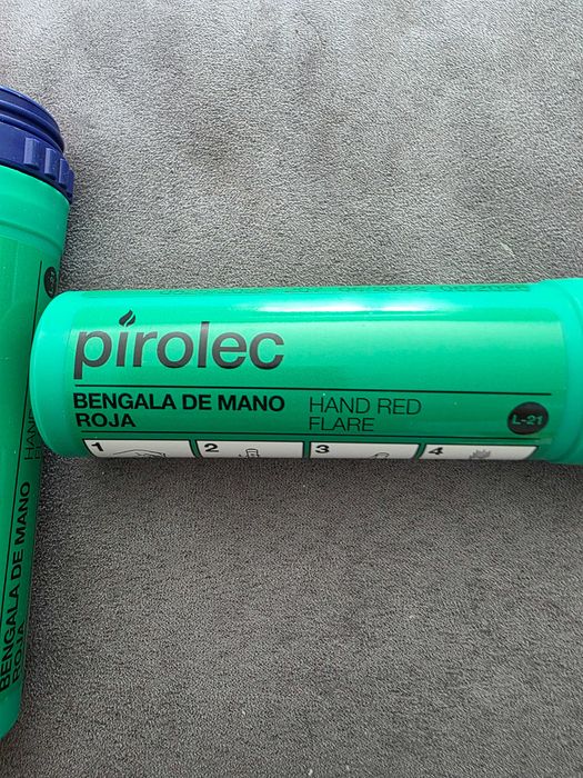 fachos de mão : fumo :  para divertimento