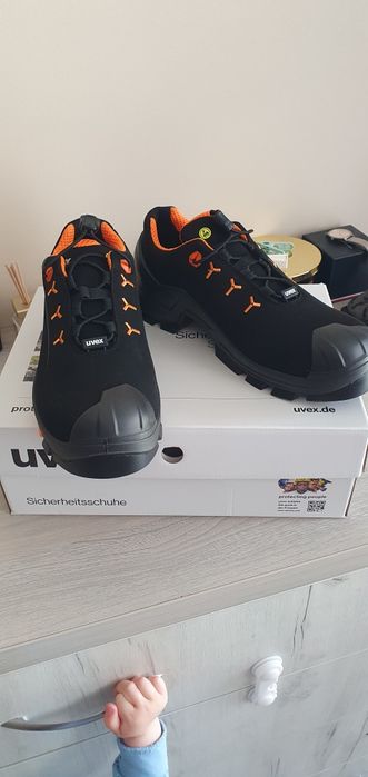 Buty robocze Uvex 41r
