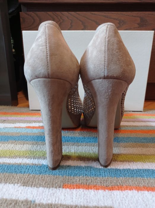 Buty skórzane beżowe