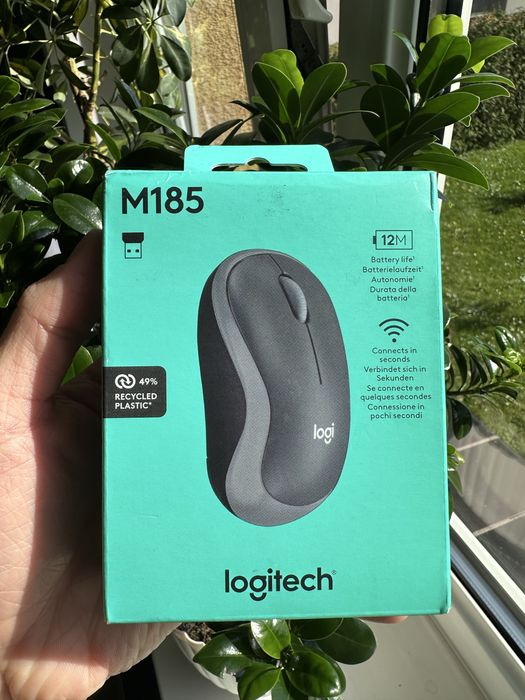 Myszka bezprzewodowa Logitech M185 sensor optyczny