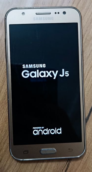 Телефон Samsung  j500H