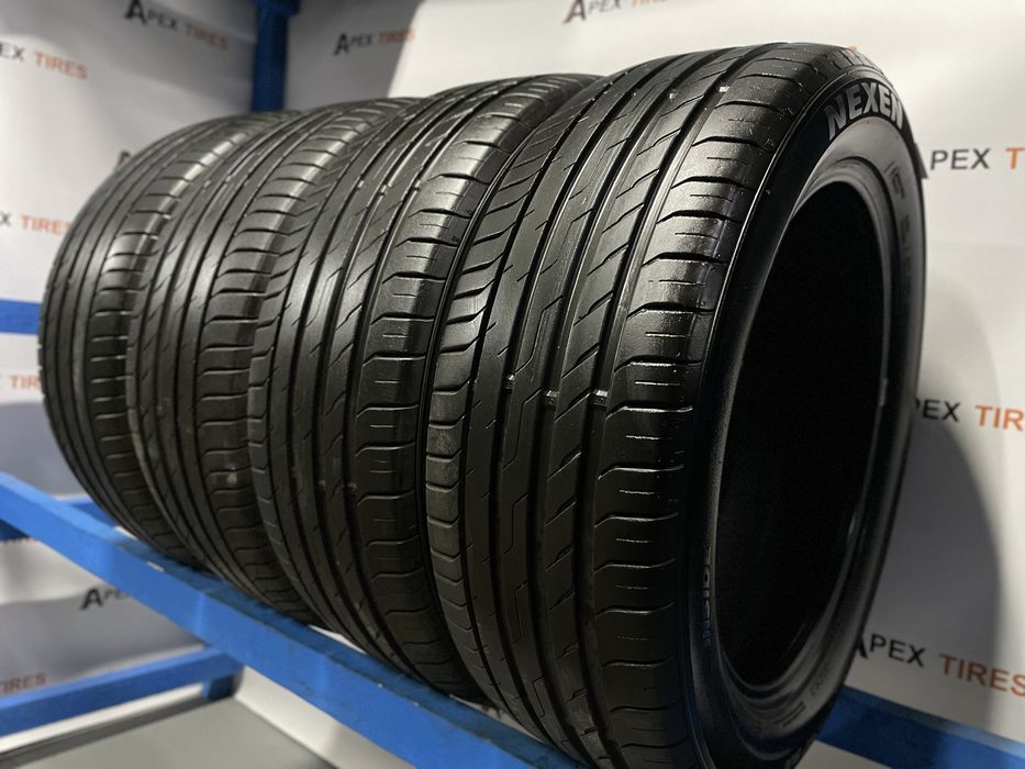 Продам комплект літніх шин Nexen 215/55 R18