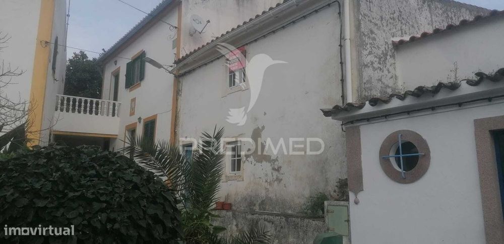 Casa antiga T3