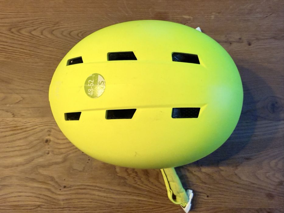 Kask narciarski junior Piste 500 rozmiar 48/52