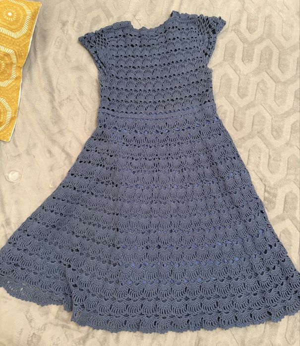 Сукня ручної роботи