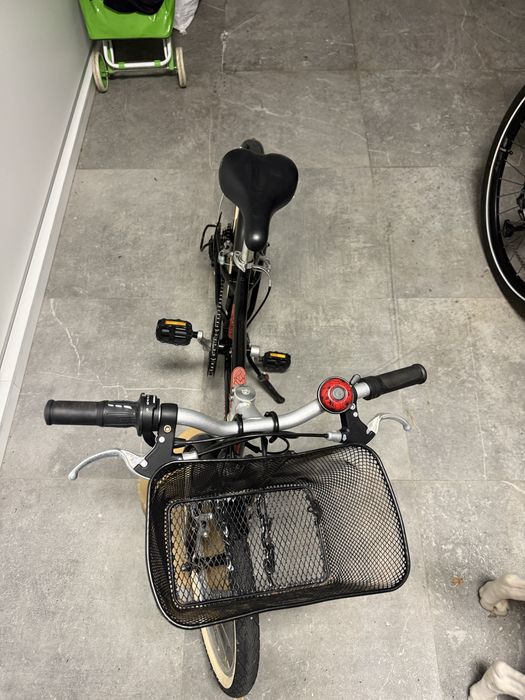 Bicicleta de  crianca