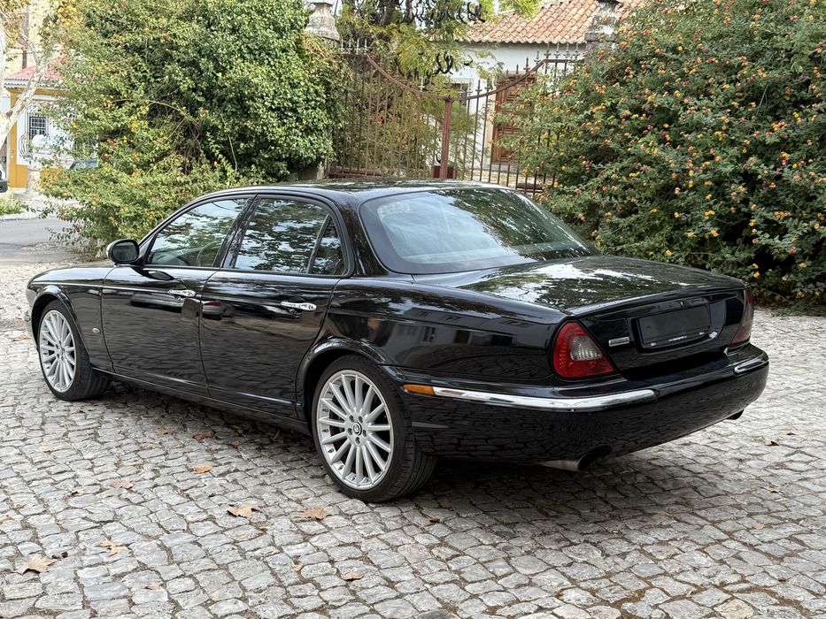 Jaguar XJ Sovereign 2.7 V6 Auto — photo 4