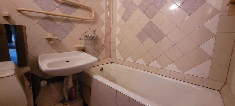 Продаж двокімнатної квартири 45м. вул. Копилівська, 67. Газ. Без%