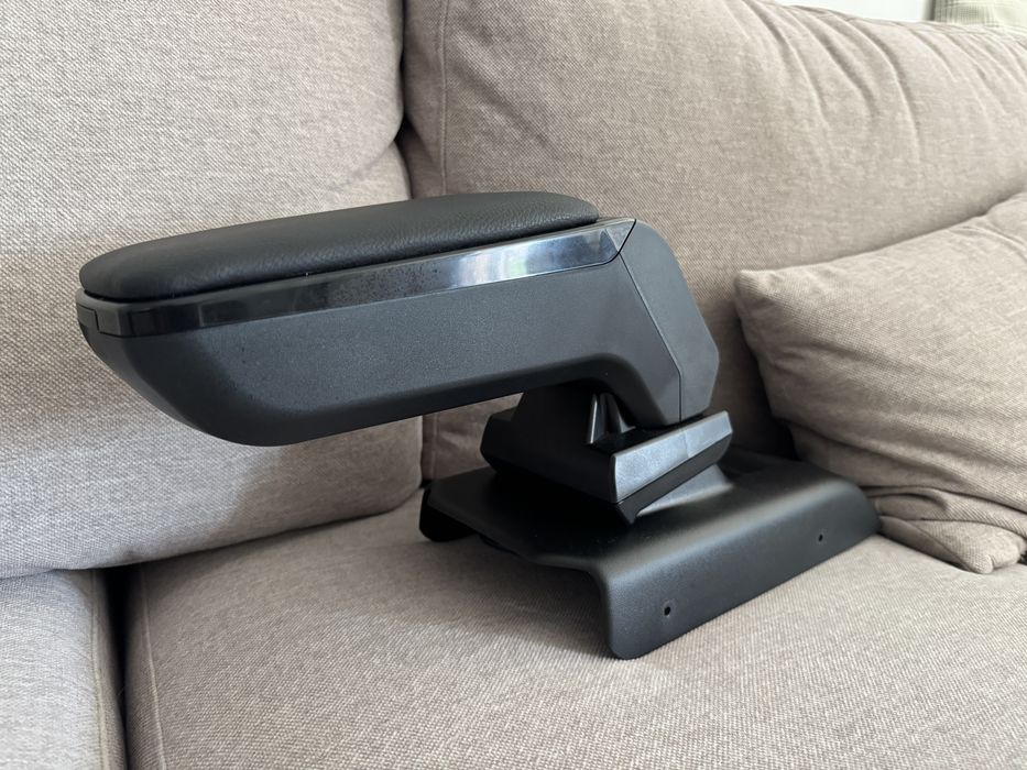 APOIO DE BRAÇO SEAT LEON (2020 >)