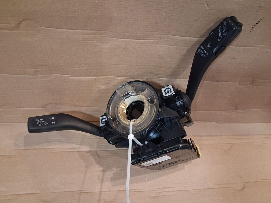 Przełącznik zespolony taśma GOLF VI  OCTAVIA II  1K0953549CQ  OE