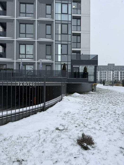 Велика квартира на Митниці в ЖК City Park з автономним опаленням