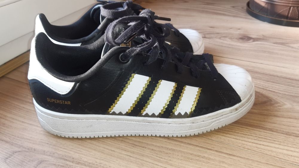 Adidas superstar 38