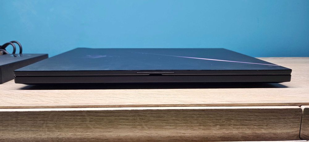 Asus ROG Zephyrus Duo 16 GX650RX-LO154X, Ryzen 9 6900HX, RTX 3080Ti