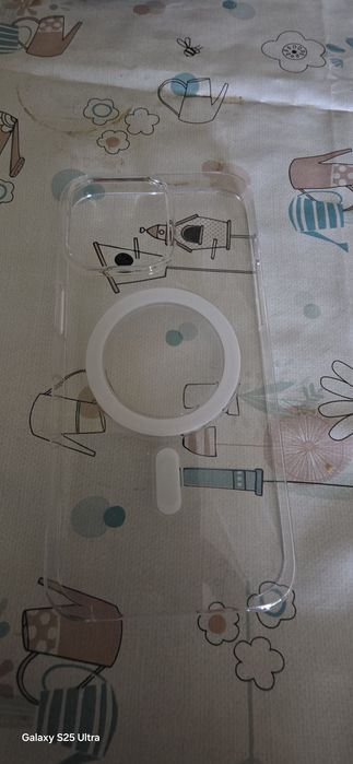 Capas iPhone 15 pro max e 16 pro max de 10 a 25 euros dúvidas mensagem