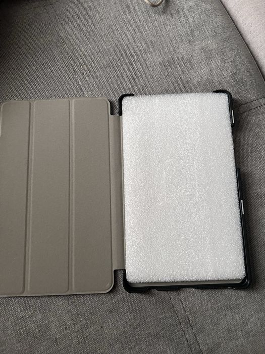 Чехол на планшет Samsung Galaxy Tab A9