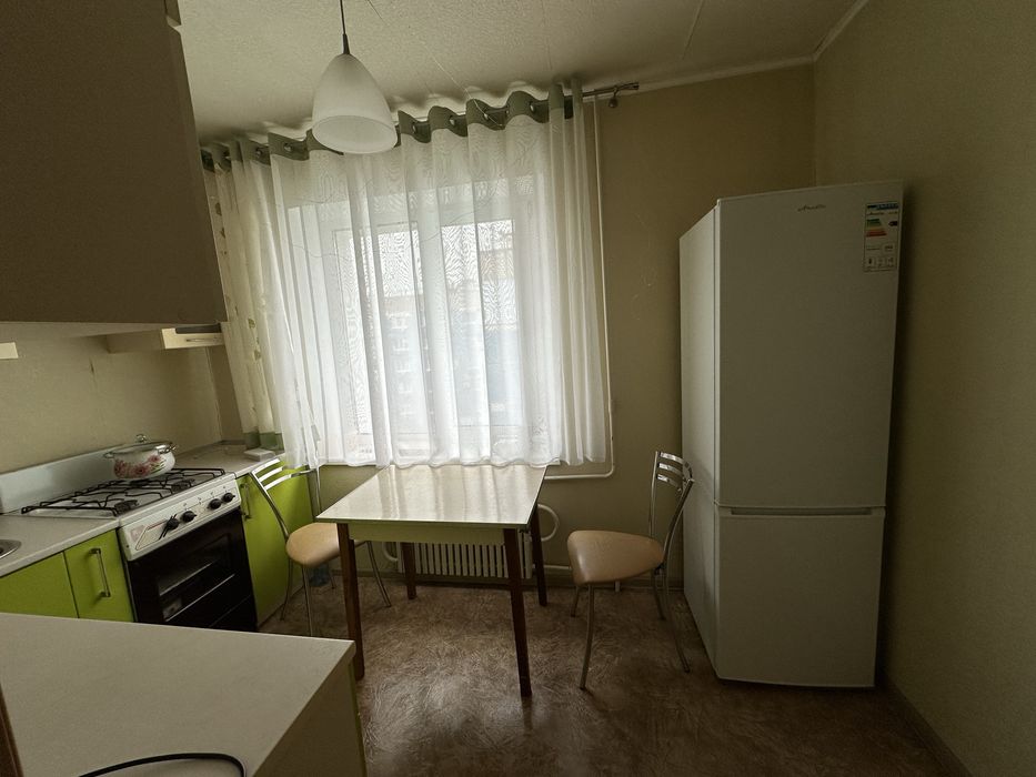 Продам 1 комнатную чешку в центре города район Сильпо!