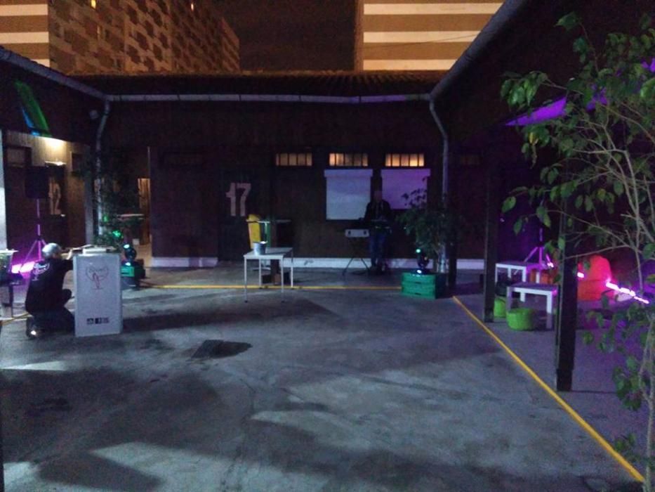 Karaoke e DJ para festas