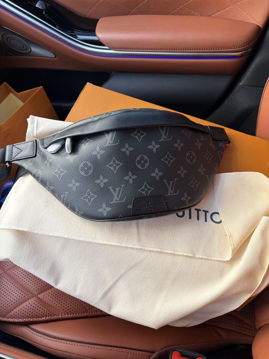 Сумка Louis Vuitton Discovery Bumbag
