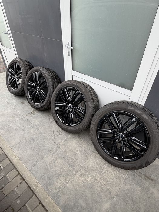 Диски з шинами R19 5x112 VW Tiguan Amarok Touareg Atlas