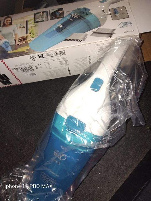 Aspirador de pó de mão , a bateria .