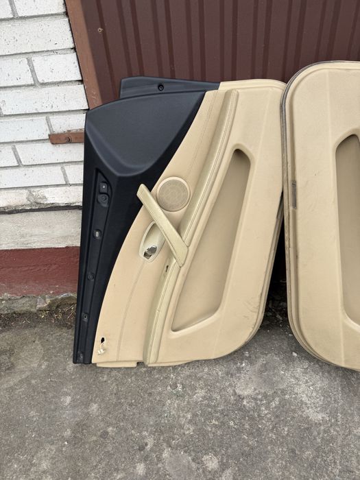 Boczki boczek prawy lewy tyl komplet bmw e60 e61 lci loft