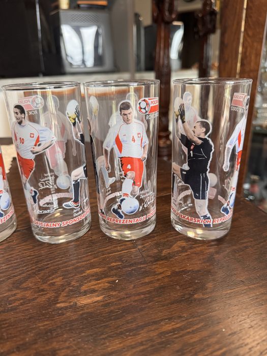 Szklaneczki do napojów 4 sztuki 10 zł