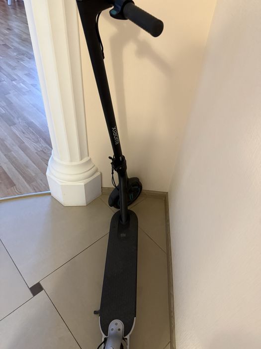 Электросамокат Xiaomi Mi Electric Scooter Pro 2 Mercedes-Amd F1