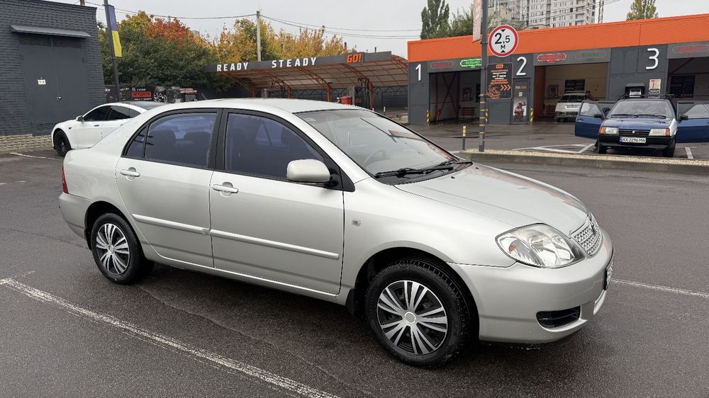 Продам Toyota Corolla