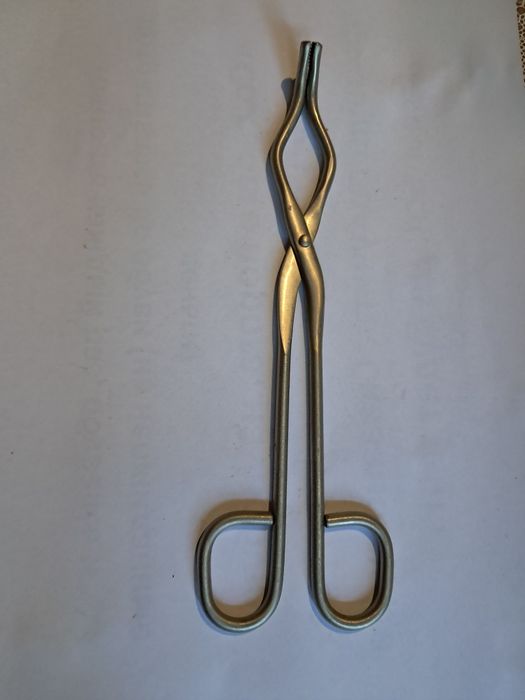 Щипцы тигельные новые