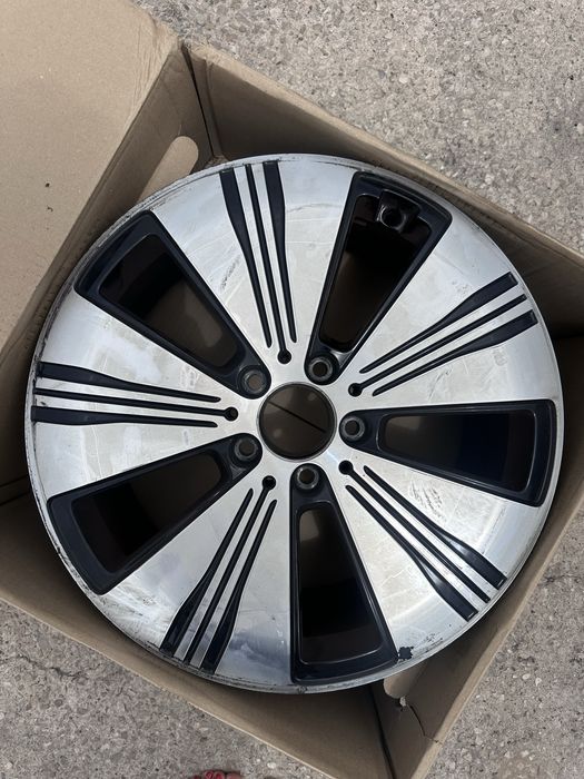jante de liga leve original de 18 polegadas da Mercedes-Benz, compatível com os modelos EQA (H243) e EQB (X243)