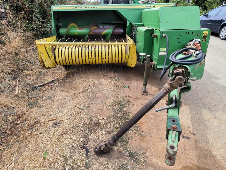 John Deere 342 A