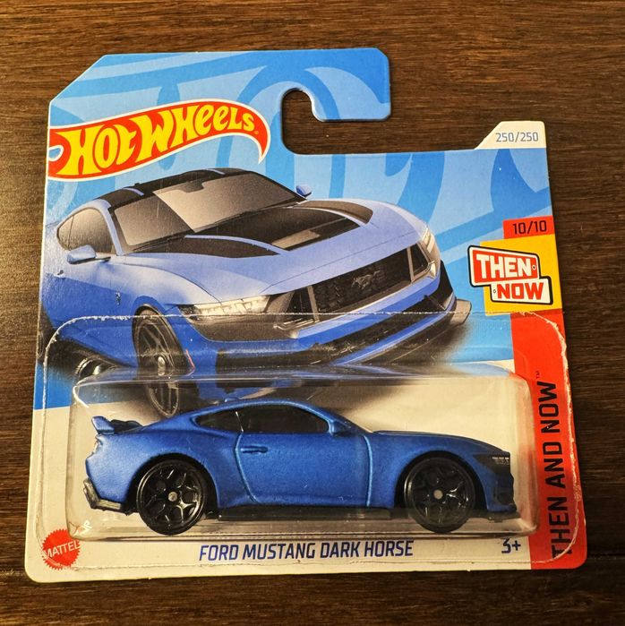 Hot Wheels Ford Mustang Dark Horse