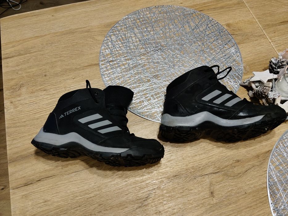 Buty dziecięce Adidas terrex  37-1/3