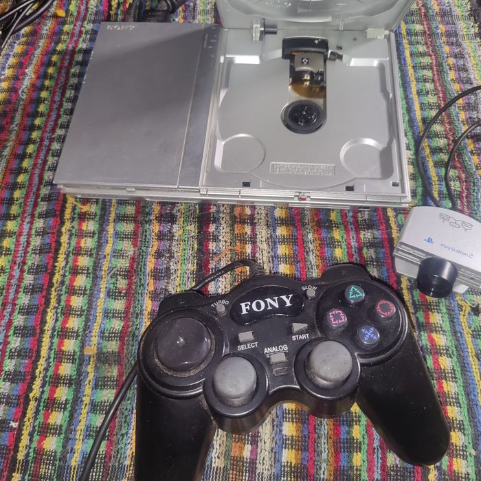 PlayStation 2 + acessórios Usado