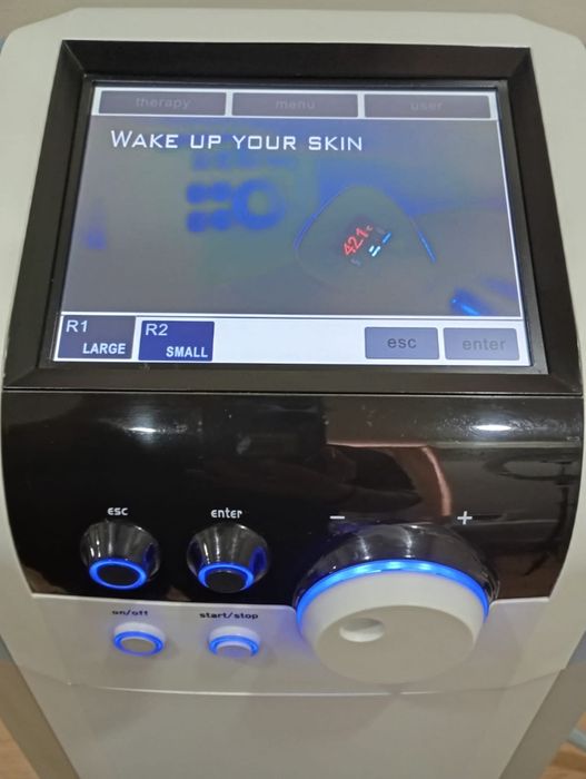 Radiofrequência em simultâneo com Ultrassom. Equipamento de Excelência