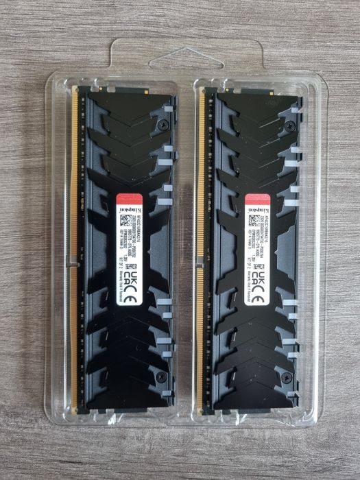 RAM — Kingston Fury Renegade DDR4 16GB 2x8 3200MHz CL16